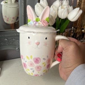 Bunny mug with cover